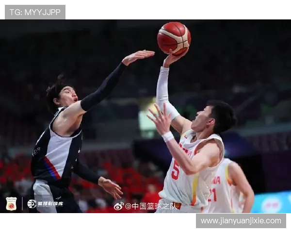 中国男篮逆袭成功战胜强敌 迎来世界杯八强梦想的新曙光 中国男篮逆袭成功战胜强敌 迎来世界杯八强梦想的新曙光