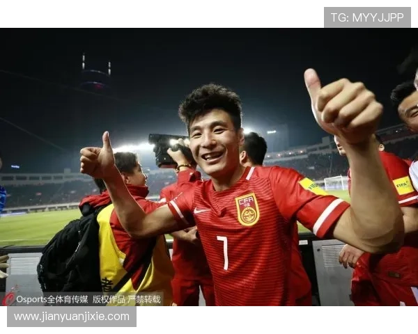 中国足球逆袭成功 3比0大胜日本迎来世界杯入场券 中国足球逆袭成功 3比0大胜日本迎来世界杯入场券