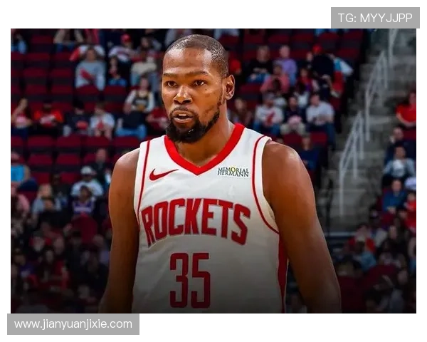 NBA新赛季开幕战火爆上演 球迷热议詹姆斯与杜兰特巅峰对决 NBA新赛季开幕战火爆上演 球迷热议詹姆斯与杜兰特巅峰对决