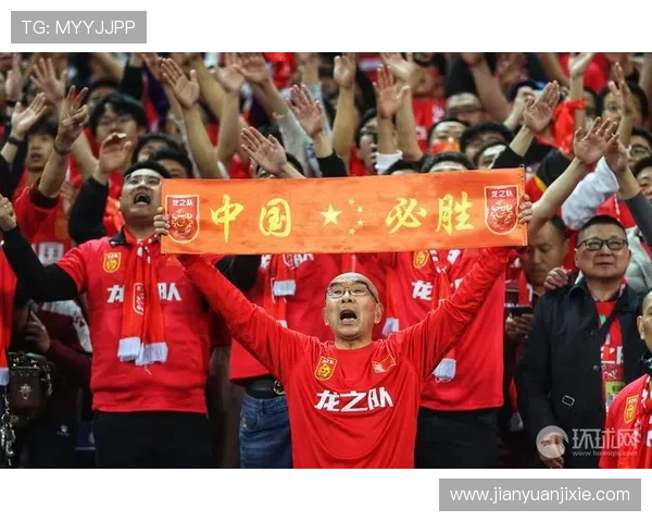 中国男足奋力拼搏击败强敌晋级世界杯亚洲区最后阶段比赛 中国男足奋力拼搏击败强敌晋级世界杯亚洲区最后阶段比赛