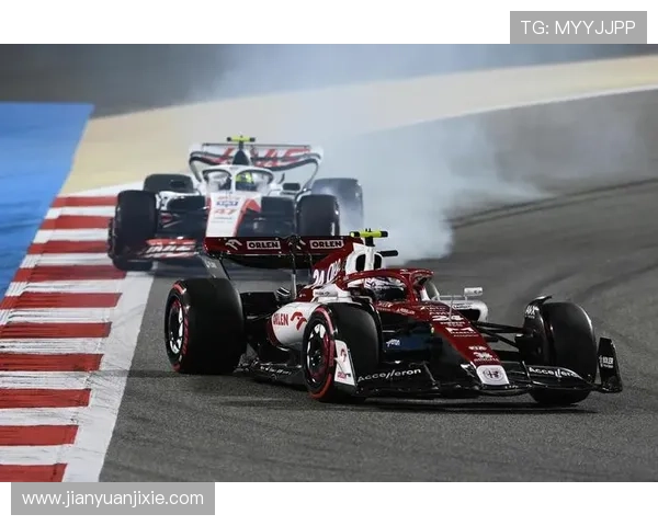 F1赛季倒计时进入关键阶段 各队备战热身赛迎接新挑战 F1赛季倒计时进入关键阶段 各队备战热身赛迎接新挑战