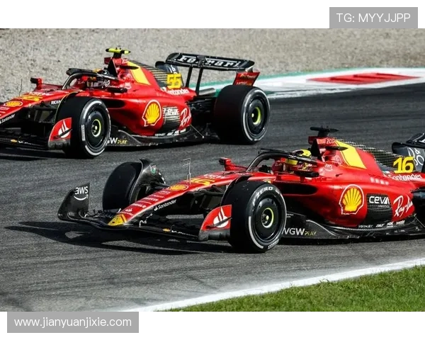 F1赛季精彩回顾:红牛夺冠,梅赛德斯与法拉利展开激烈竞争 F1赛季精彩回顾:红牛夺冠,梅赛德斯与法拉利展开激烈竞争