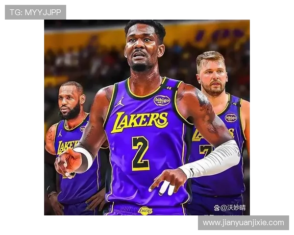 詹姆斯领衔湖人调整阵容新赛季西部格局或迎重大变化引发联盟关注